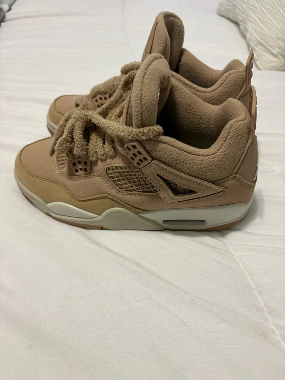 Jordan Men's Sneakers in Tan Suede and Fleece
